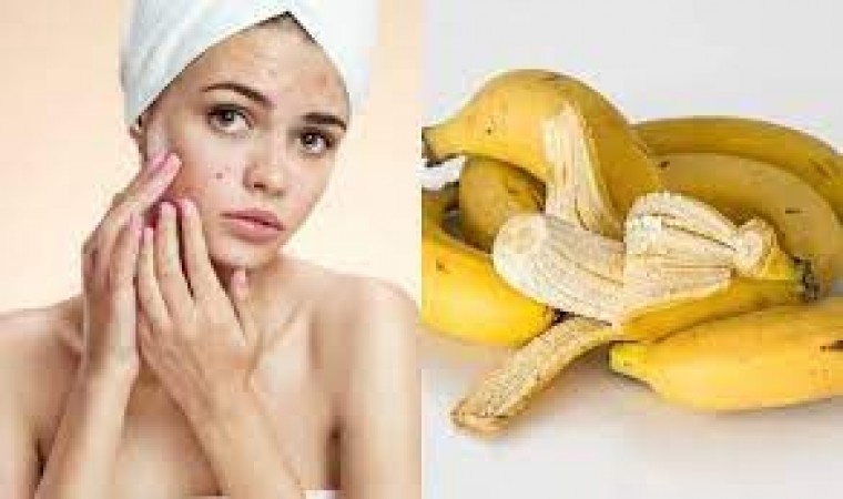 Scrub your face with the peels of these fruits, you can get rid of spots and blemishes.