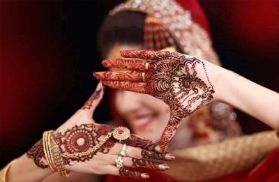 Some beautiful and Attractive Mehendi Designs to give a Traditional touch