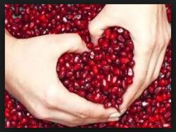 Pomegranates have ‘small packet large blast’ beauty and health benefits…