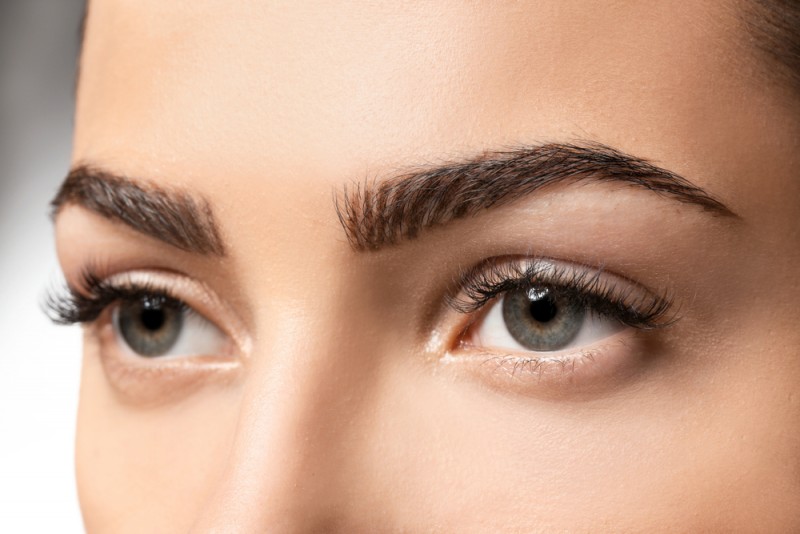 DIY tips and ingredients to grow eyebrows of your dreams
