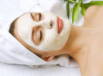 This face pack removes skin problems in growing age