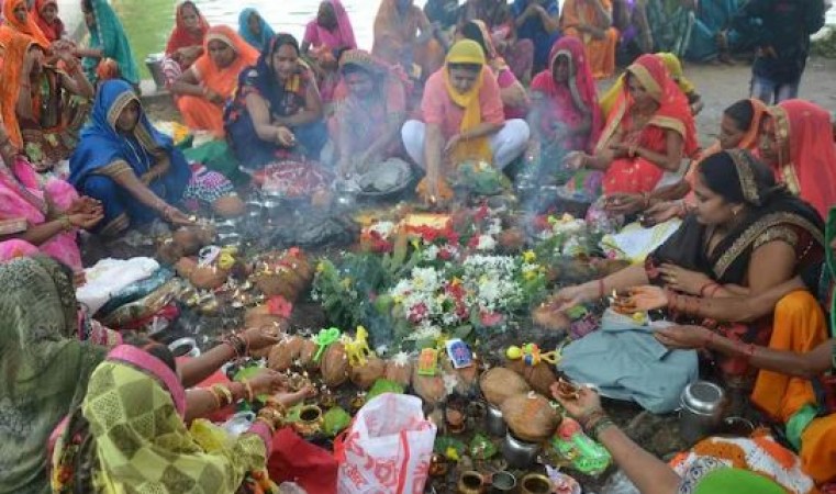 Wearing this color on Chhath Puja is auspicious