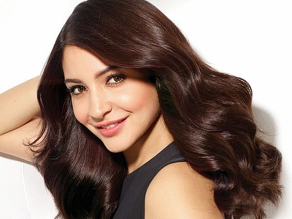 FIND OUT HOW TO GET SILKY AND SHINY HAIR WITH EGG OIL