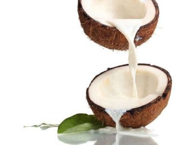 DO YOU DRINK COCONUT MILK, KNOW ITS BENEFITS