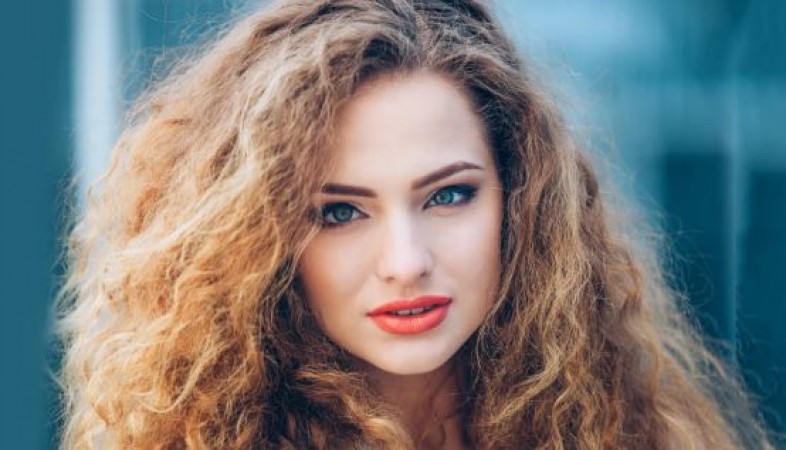 5  Amazing remedies to get rid of Frizzy Hair