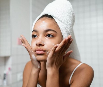 Do you make these mistakes while washing your face?