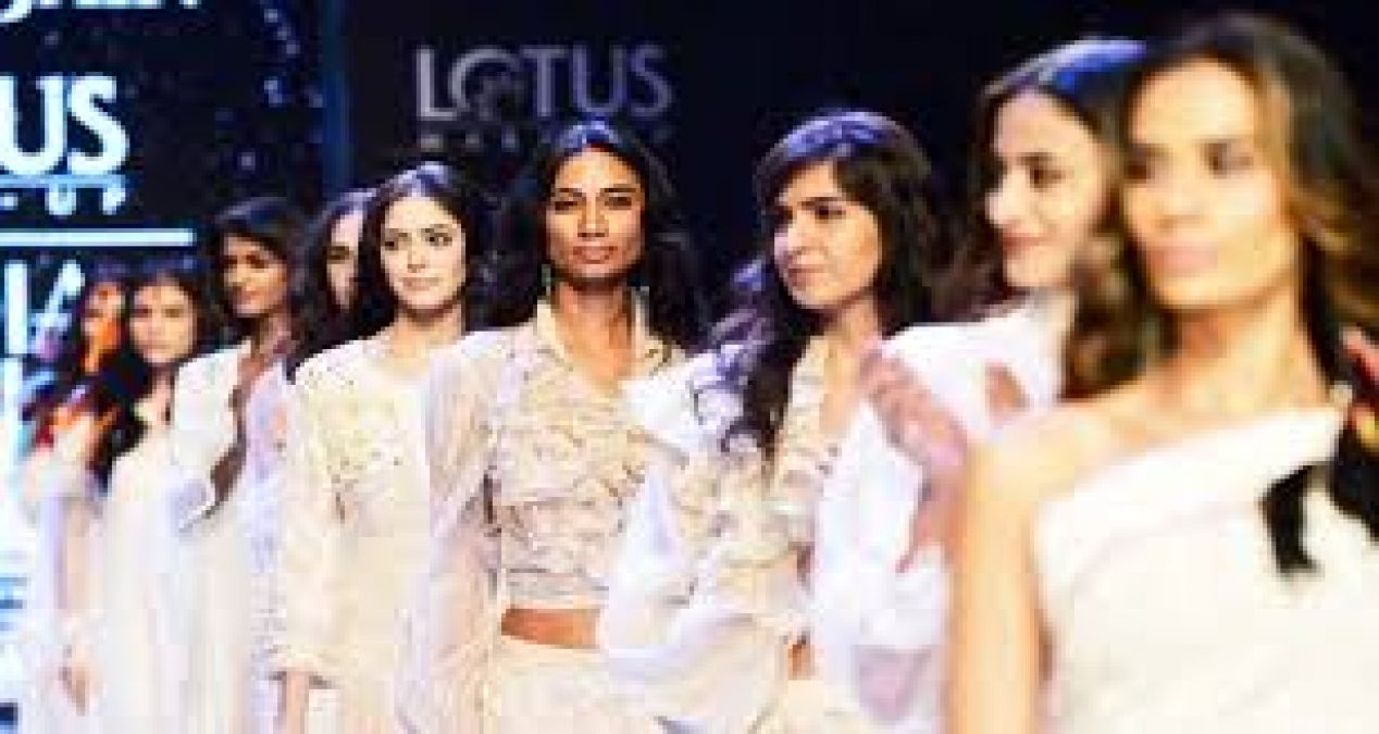 Highlights of Day 1 of Lotus Fashion Week