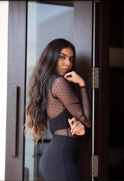 Fashion influencer Akshaya Alshi is the perfect inspiration for all the endeavouring bloggers