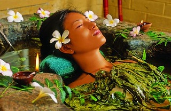 When and How to Bathe According to Ayurveda
