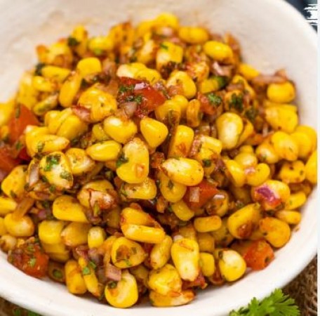 Prepare Corn Chaat like this for small evening hunger