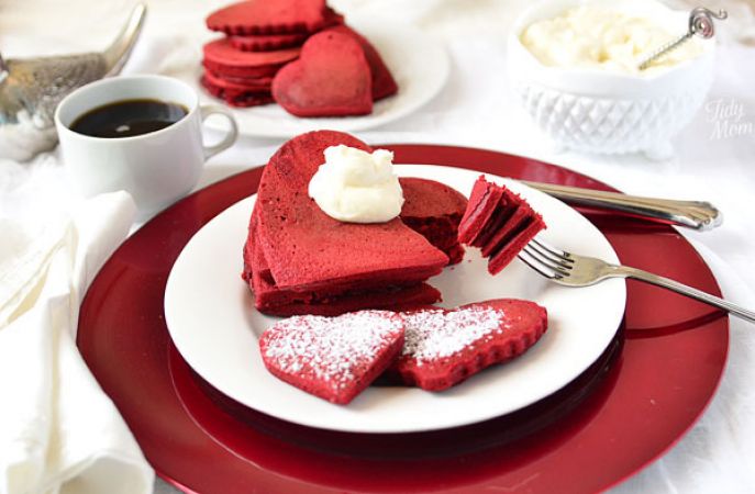 Add this sugary Red Velvet Pancake to your weekend