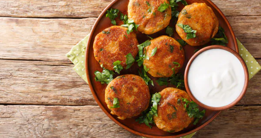 Make cheese cutlets from leftover rice, children will like it. Have you ever eaten chilli curry? You should also try these 5 chilli dishes?