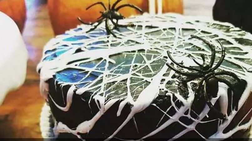 Try this scary Spider Cake to cast a spell