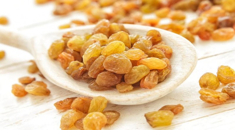 The Sweet Power of Nature: Exploring the 7 Incredible Benefits of Raisins