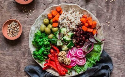 Plant-Based Revolution: The Growing Popularity of Veganism