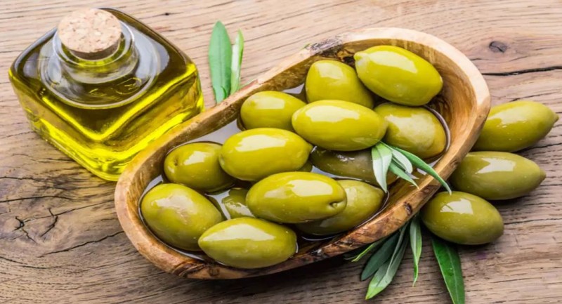 Nature's Delicacy: Unveiling the Rich Benefits of Olives