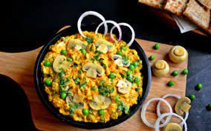 Mushroom Lover's Paradise: Matar Mushroom Curry