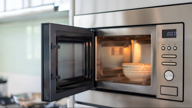 National Microwave Oven Day 2024: Celebrating the Game-Changer of Modern Kitchens