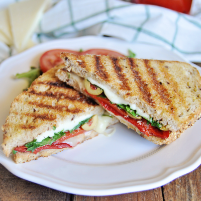 Easy cheesy veggie sandwich recipes to try at home