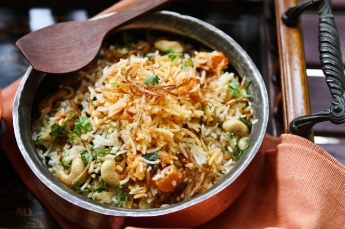 Try this delicious Butter Chicken Biryani