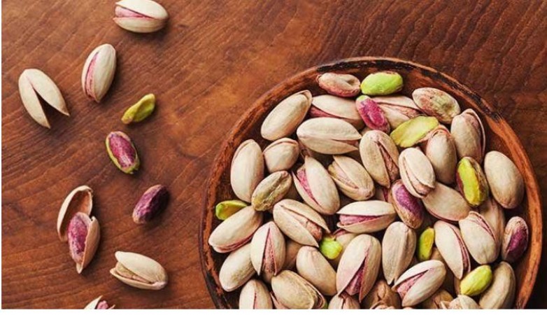 Why Nuts Are a Great Stress-Busting Snack: They're High in Healthy Fat