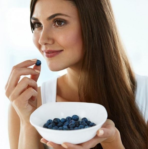 10 Superfoods to Keep Your Brain Active