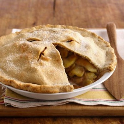 Make scrumptious apple pie at home in just 4 steps