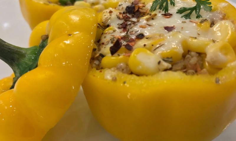 Quinoa Stuffed Bell Peppers: A Delicious and Nutritious Recipe