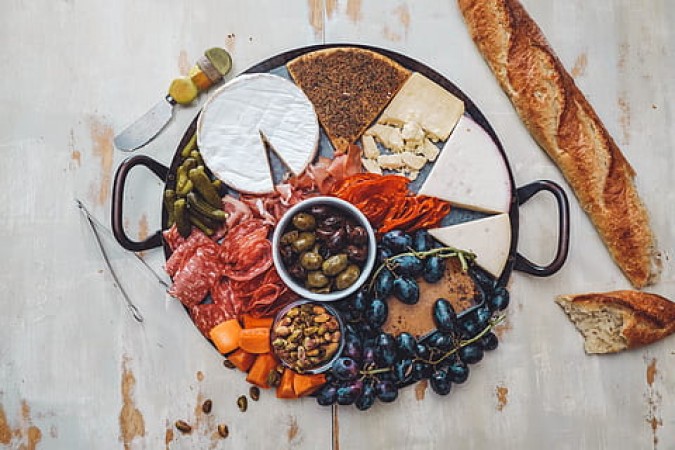 How to Make Your Own Plant-Based Charcuterie and Cheese Board