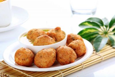 Mysoor Bonda will be the best dish to serve to your guest