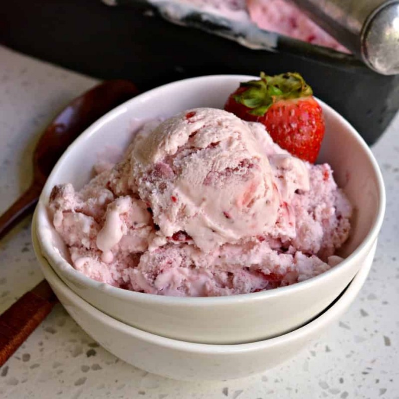 Easy 2-ingredient strawberry soft serve