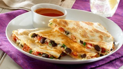 Chicken and Mexi-bean quesadillas Recipe