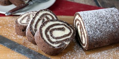 Eat this yummy Chocolate roll and make your summer season special