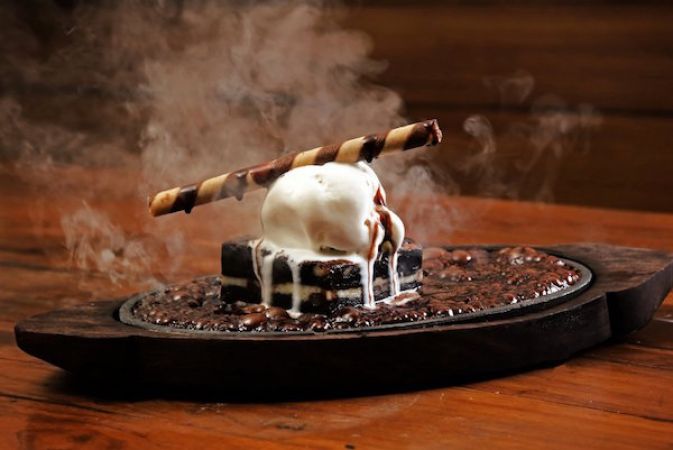 Tantalising Recipe Of Mouth Watering Dish SIZZLING BROWNIE