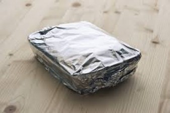 Apart from packing food, use aluminum foil in these ways