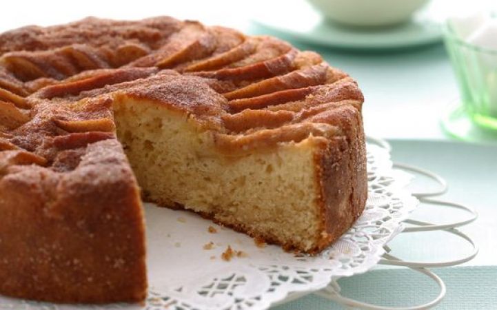 Apple Cinnamon Cake Recipe