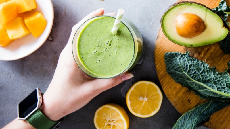 Smoothies vs. Juices: What's the Ultimate Weight Loss Solution?