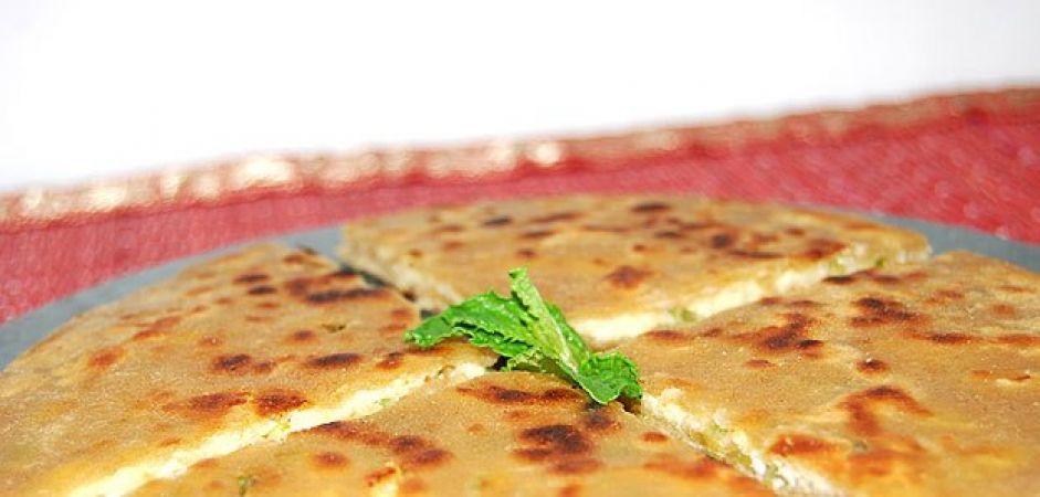 Makes tasty capsicum Paratha for your kids