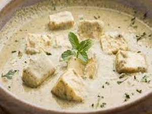 If you want to try something new then make this Paneer Chaman at home, this is the complete recipe