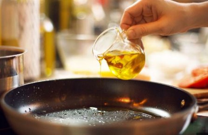Heating cooking oil too much can be dangerous for health