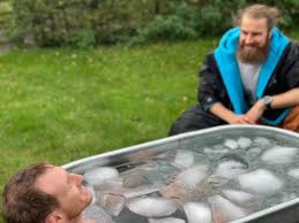 Taking ice bath is beneficial or harmful?