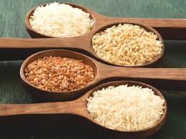 White rice or brown rice? Who should eat more healthy?