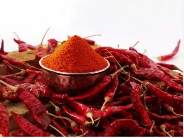 The seasoning of red chilli may be heavy, know what will be the harm of eating too much