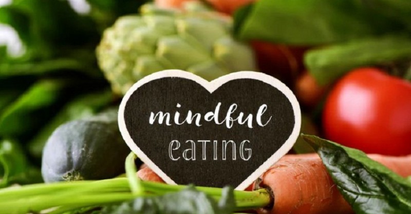 10 Essential Guidelines to Unlock the Power of Mindful Eating in the Summer