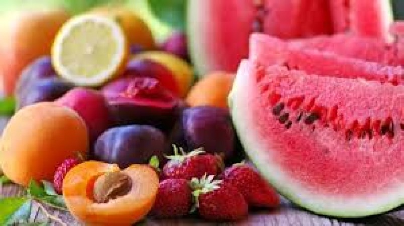 Do not drink water immediately after eating these fruits, instead of benefit it will cause huge loss, know why?