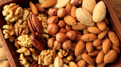Know the right time and way to eat nuts so that you can get more benefits