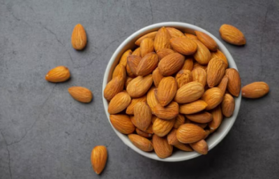 5 Nuts to Accelerate Weight Loss