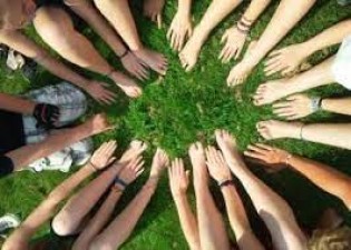 The Healing Power of Social Connections: Reducing Stress and Enhancing Well-being