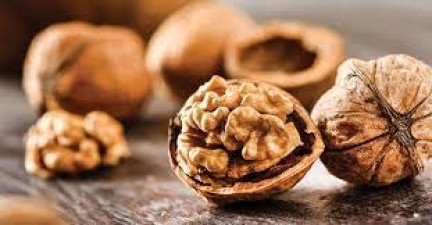 Nourish Your Body: The Science of Soaked Walnuts