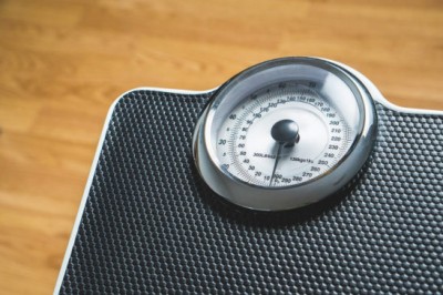 40-50 आयु में वजन बढ़ने के प्रभाव को कैसे काम करें जानिए